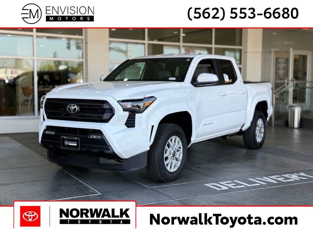 New 2025 Toyota Tacoma SR5