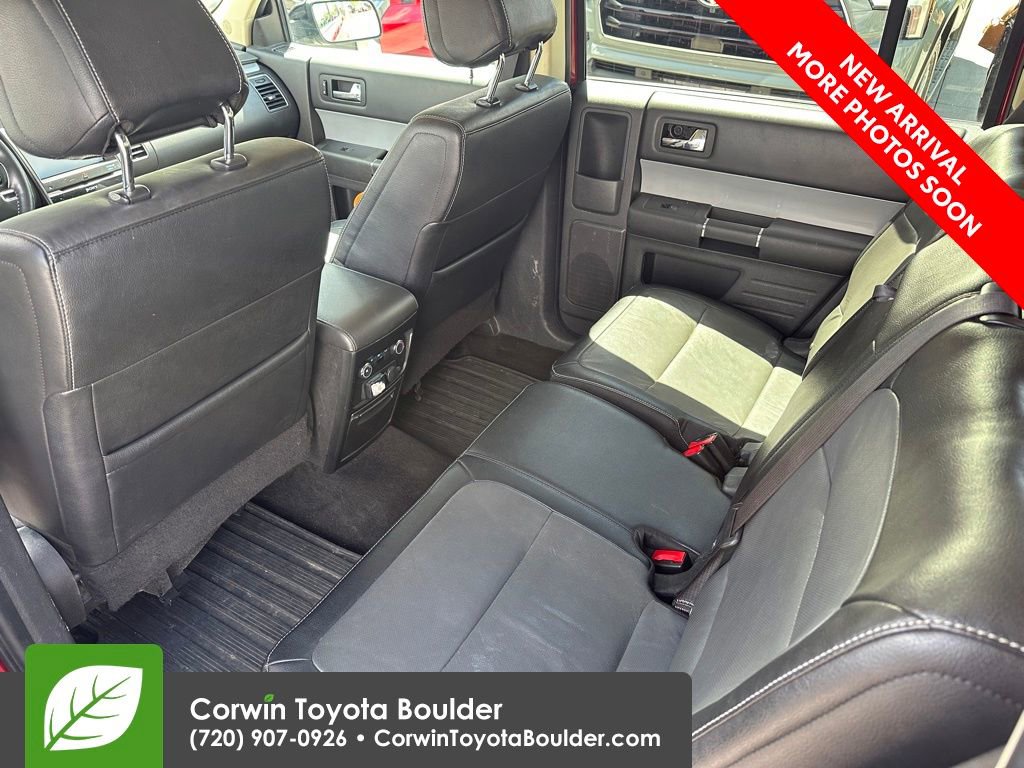 Used 2014 Ford Flex Limited w/ Equipment Group 303A AWD/4WD image 12