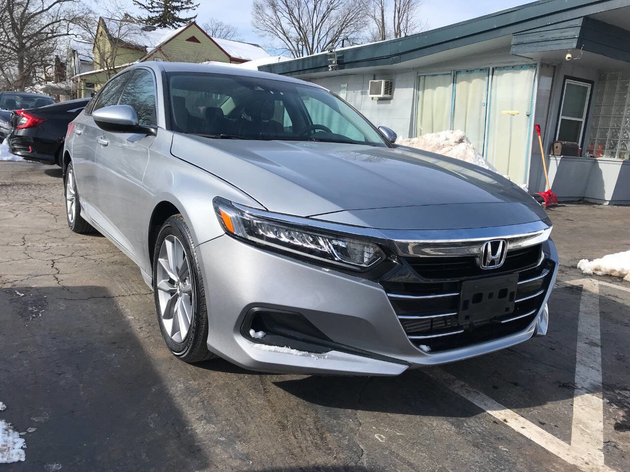 Used 2021 Honda Accord LX image 2