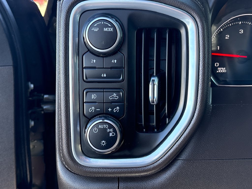 Used 2022 Chevrolet Silverado 2500 LT w/ Convenience Package AWD/4WD image 61