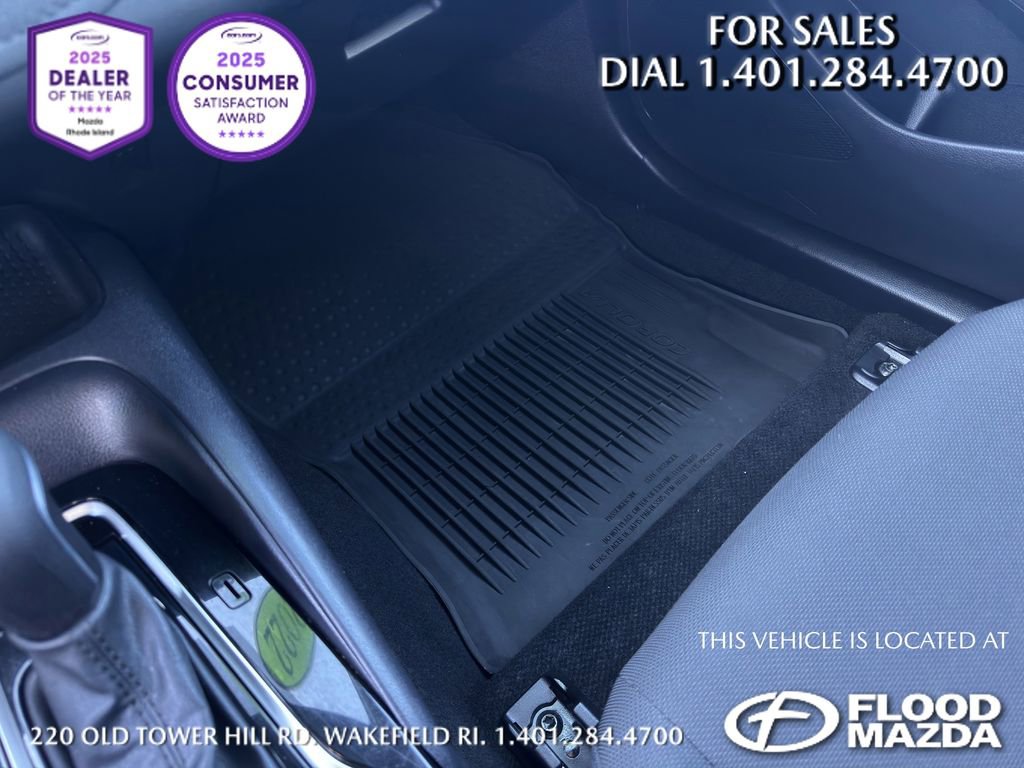 Used 2022 Toyota Corolla SE image 18