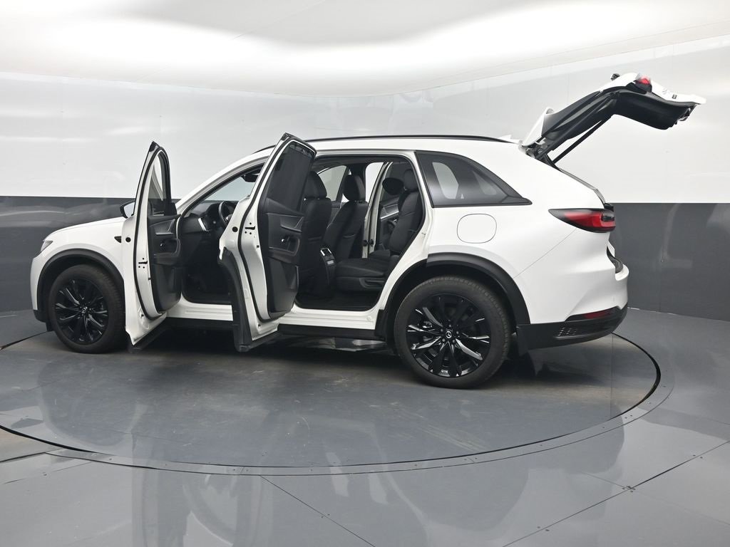 Certified 2025 MAZDA CX-90 Plug-In Hybrid w/Premium Sport image 33