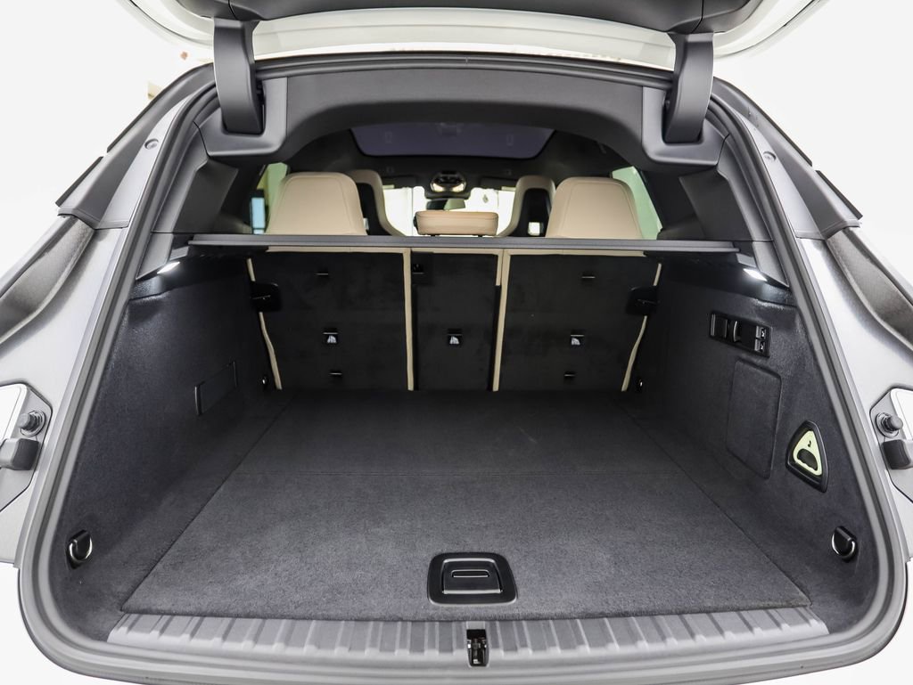 New 2026 BMW iX xDrive60 image 25