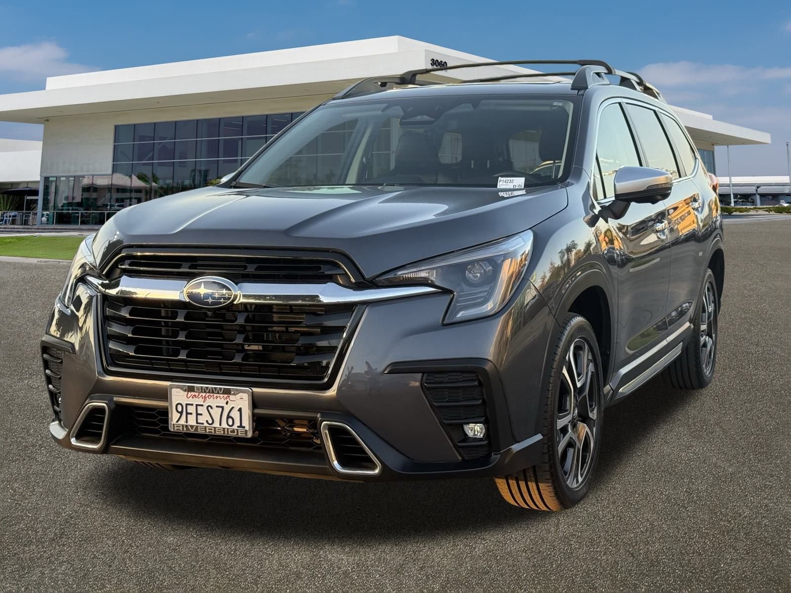 Used 2023 Subaru Ascent Touring image 4