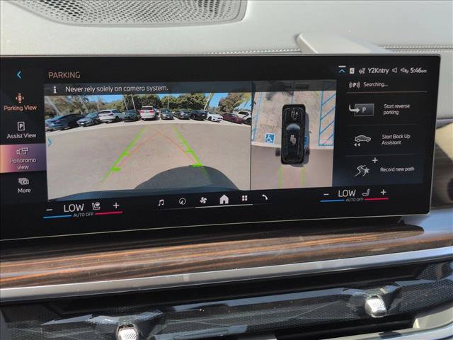Used 2026 BMW X7 xDrive40i w/ Premium Package AWD/4WD image 12