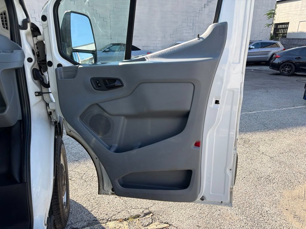 Used 2016 Ford Transit 250 130 Medium Roof RWD image 13