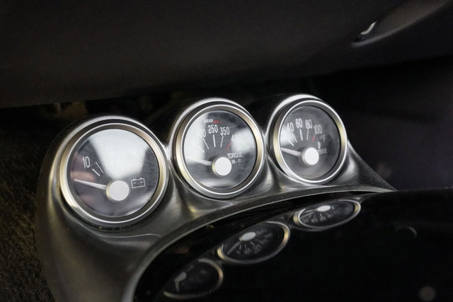 Used 2005 Chevrolet SSR w/ Preferred Equipment Group RWD image 33