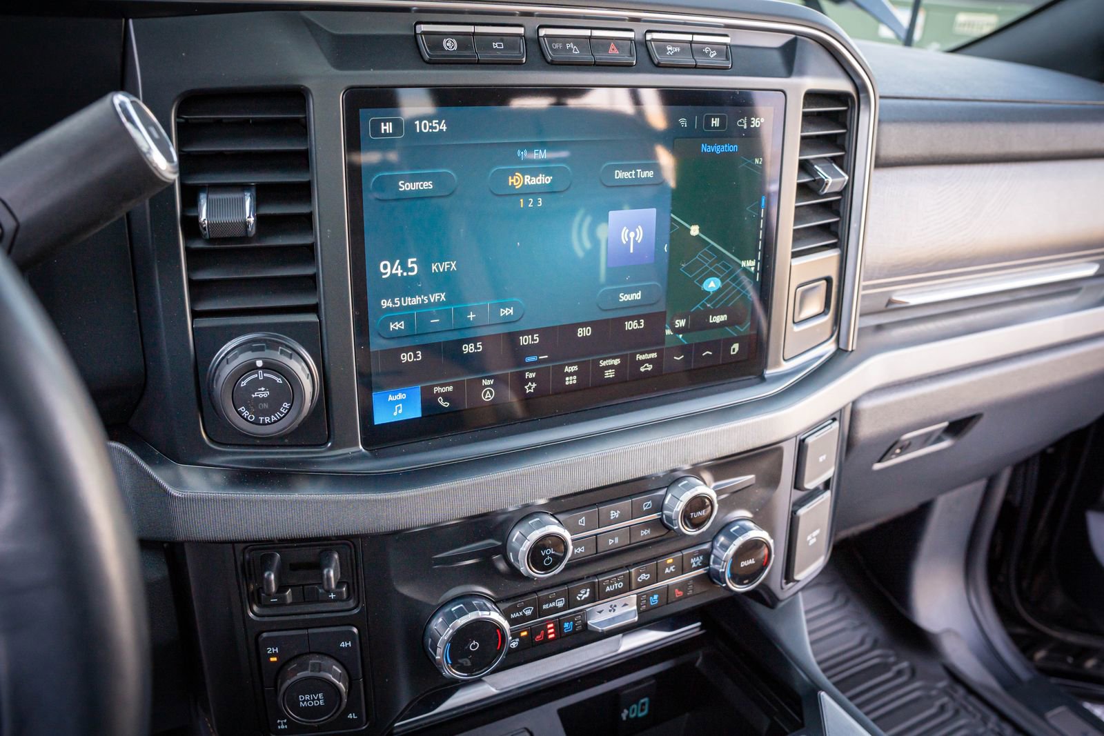 Used 2023 Ford F350 Platinum AWD/4WD image 21