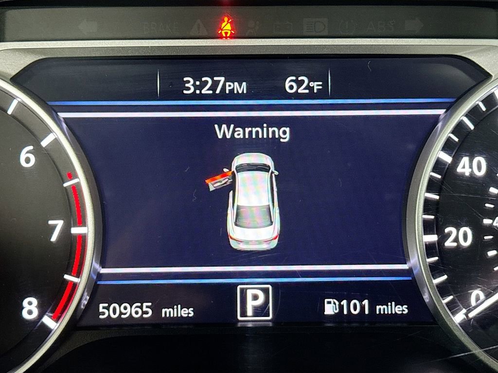 Used 2024 Nissan Sentra SV w/ Trunk Package image 10