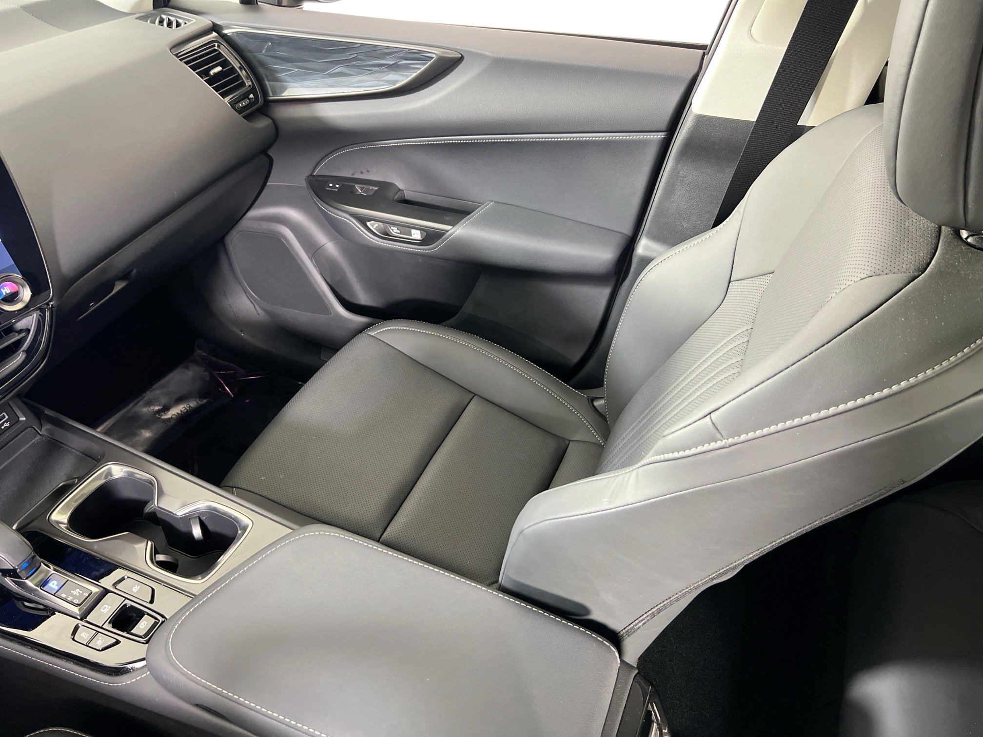 Used 2024 Lexus NX 350h AWD w/ Cold Area Package image 23