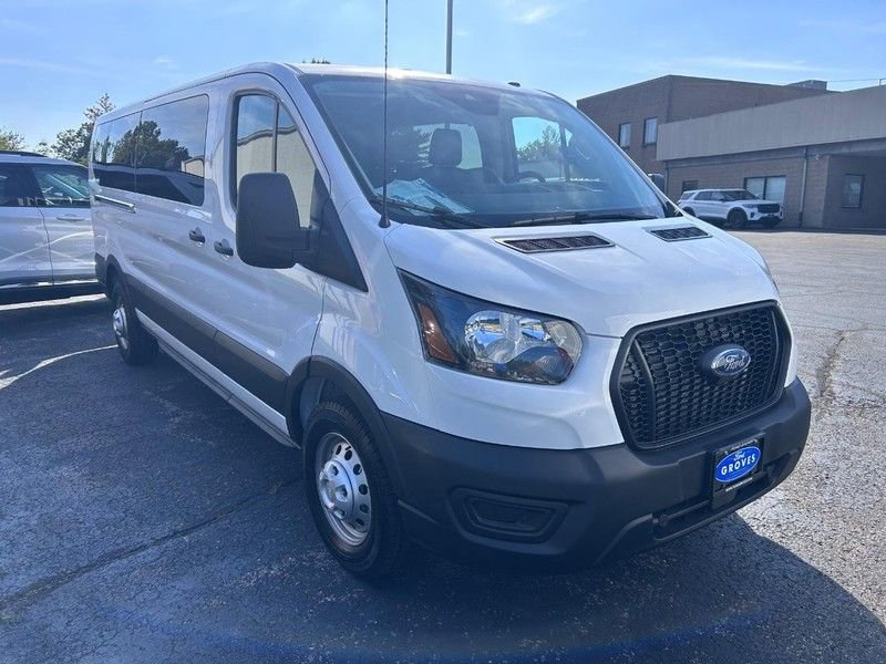 New 2025 Ford Transit 350 148 Low Roof Wagon AWD image 2