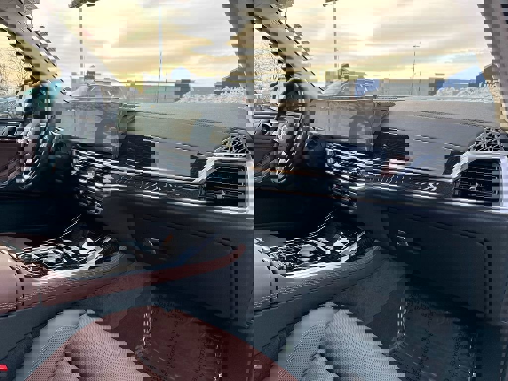 Used 2026 BMW X7 xDrive40i image 30