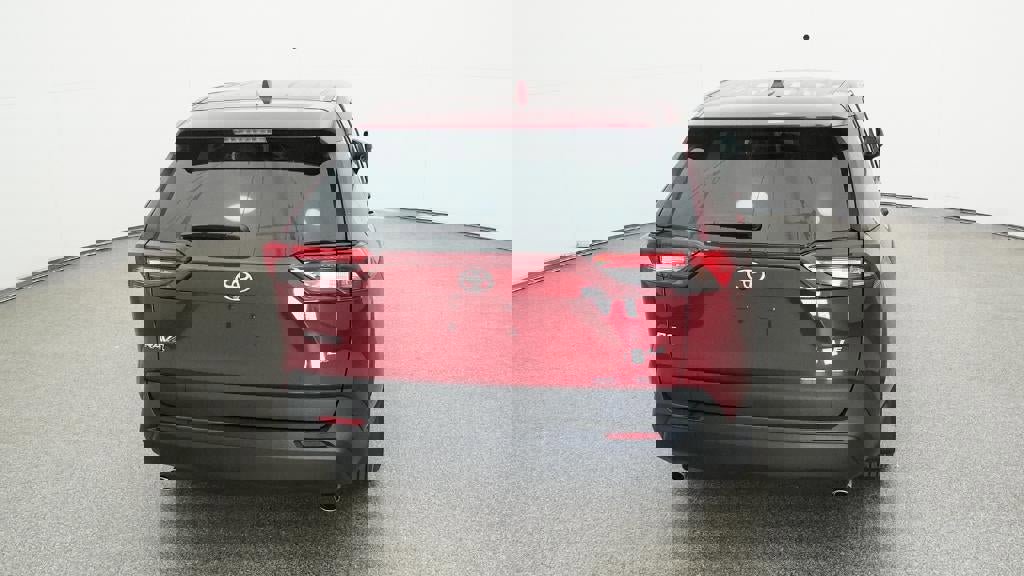 New 2025 Toyota RAV4 LE image 7