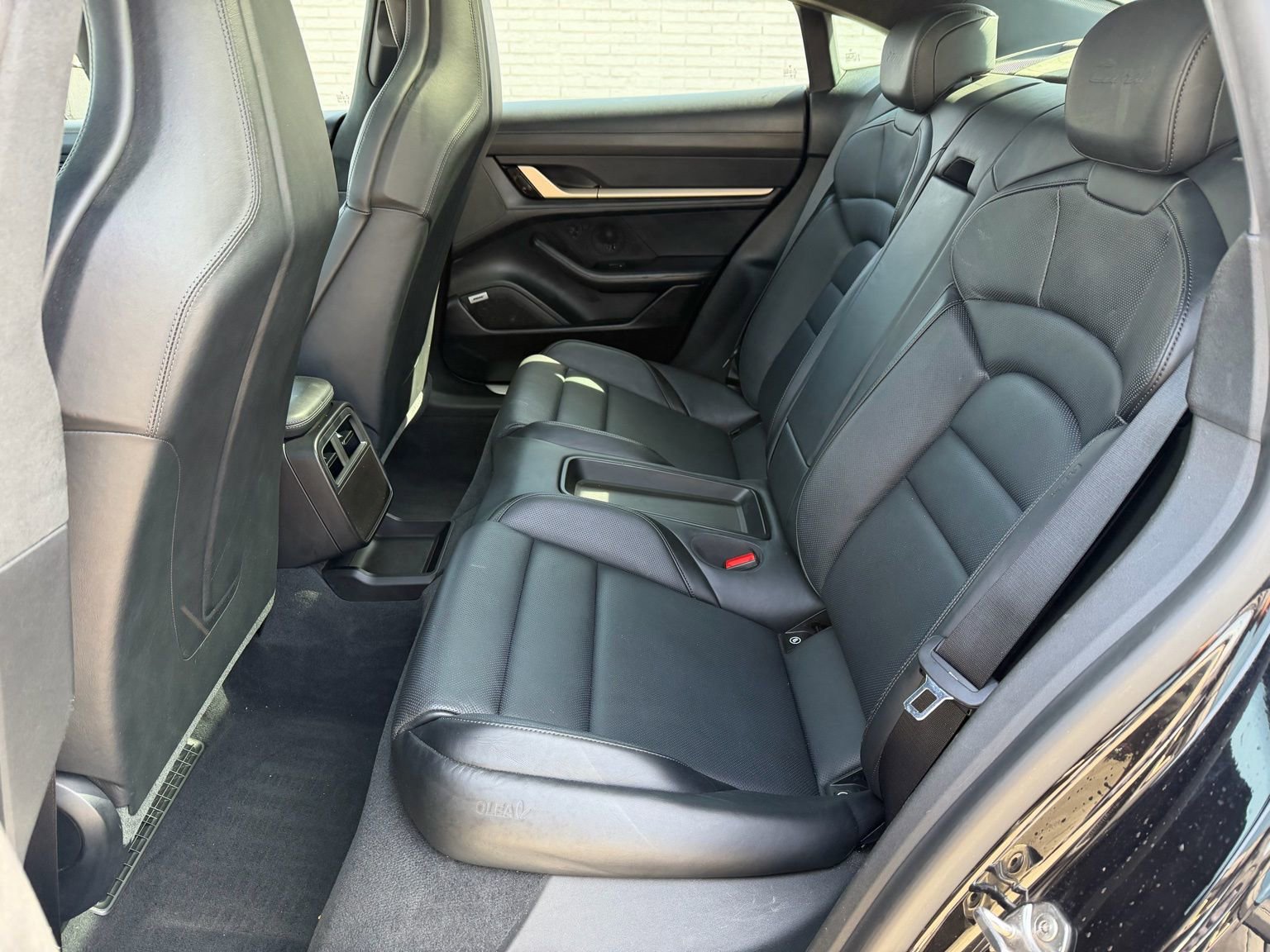 Used 2020 Porsche Taycan Turbo image 21