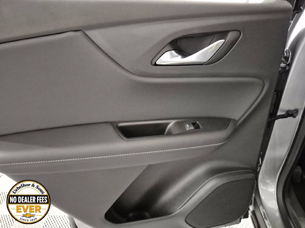 New 2026 Chevrolet Blazer LT w/ Convenience Package FWD image 26