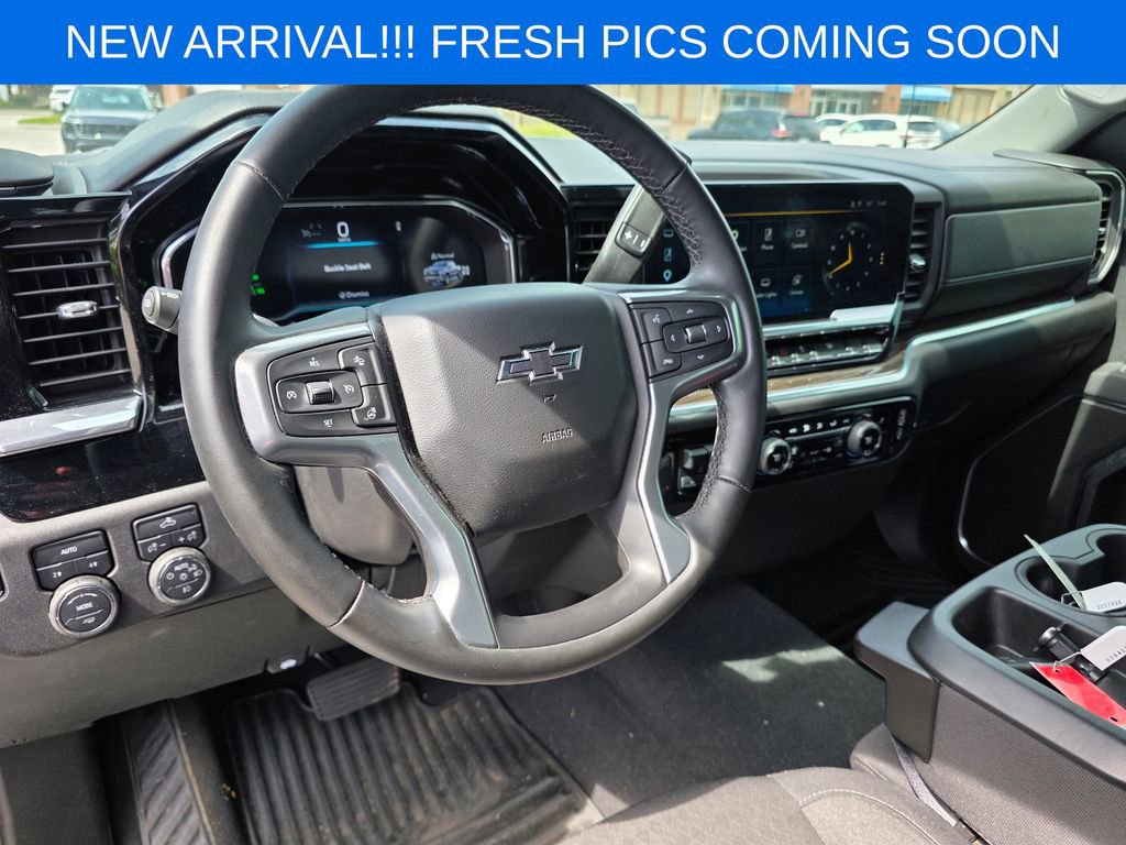 Used 2025 Chevrolet Silverado 1500 RST image 8