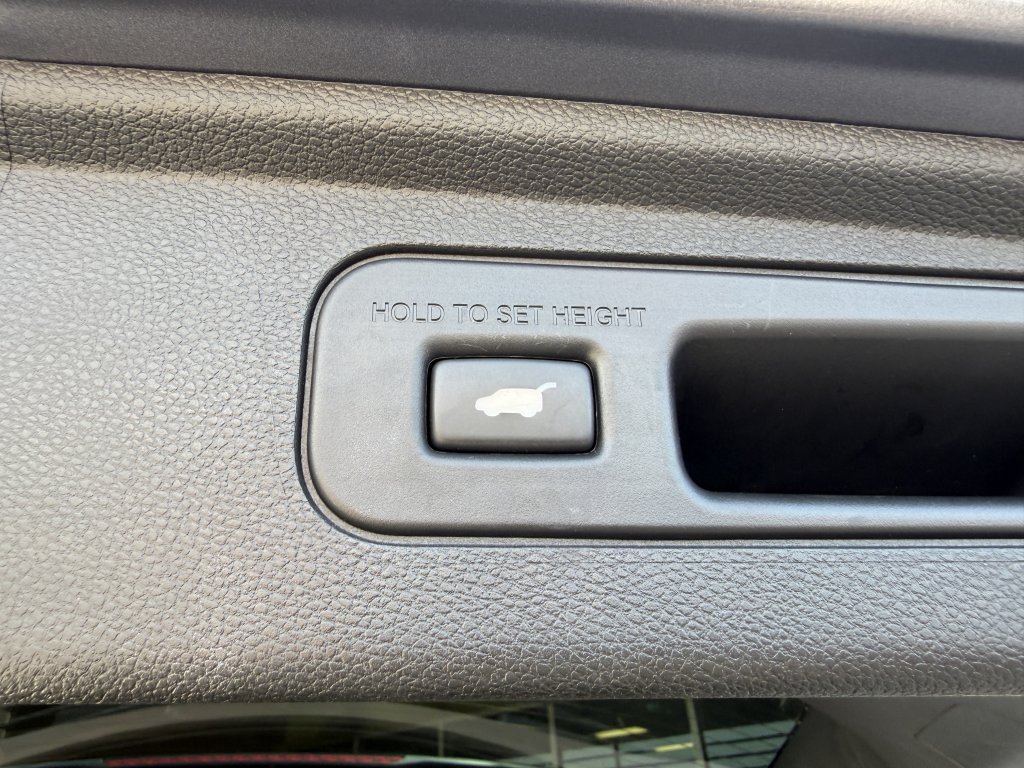 Used 2024 Honda Odyssey EX-L image 37