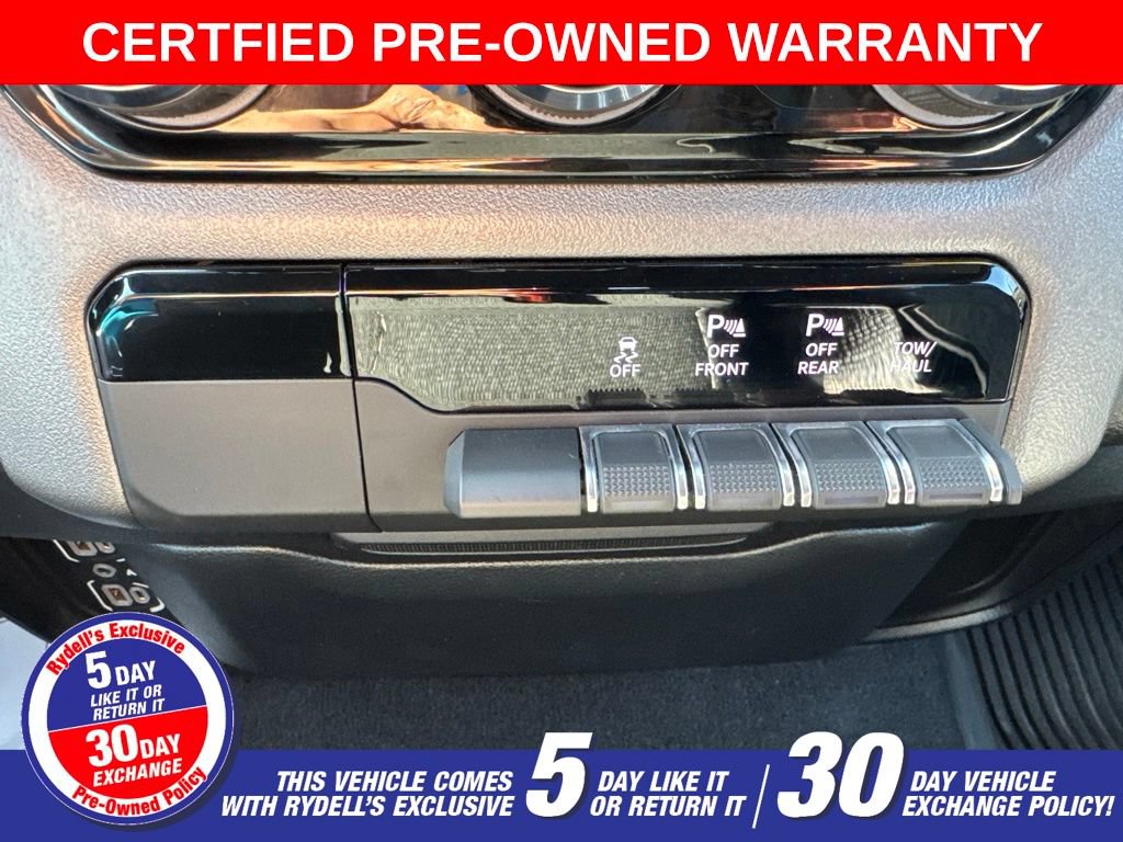 Used 2025 RAM 1500 Big Horn AWD/4WD image 16