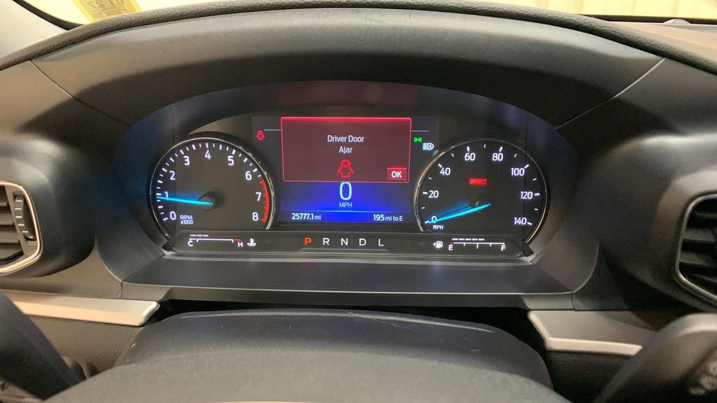 Certified 2022 Ford Explorer XLT w/ Equipment Group 202A image 37