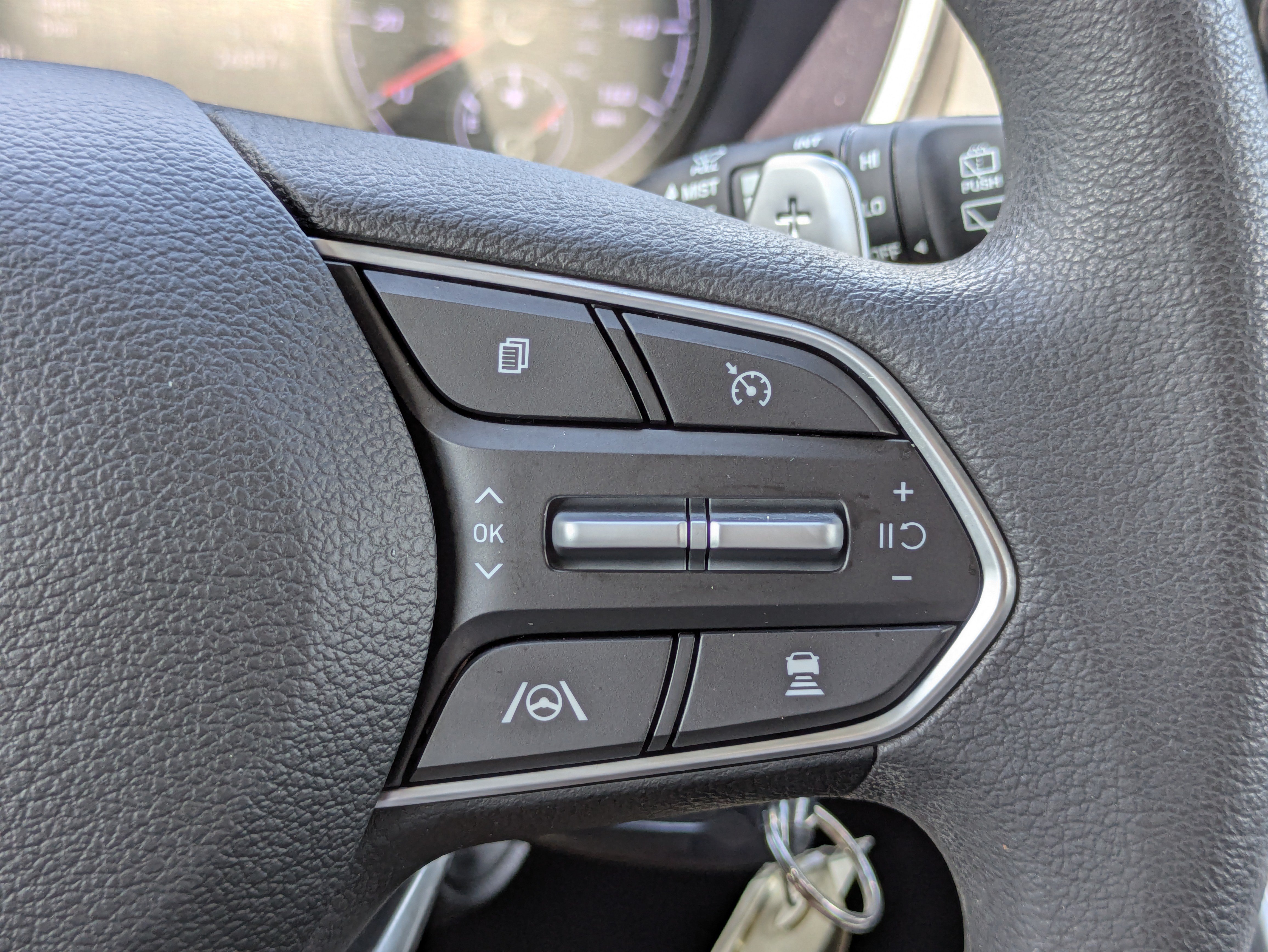Used 2023 Hyundai Santa Fe SE FWD image 23