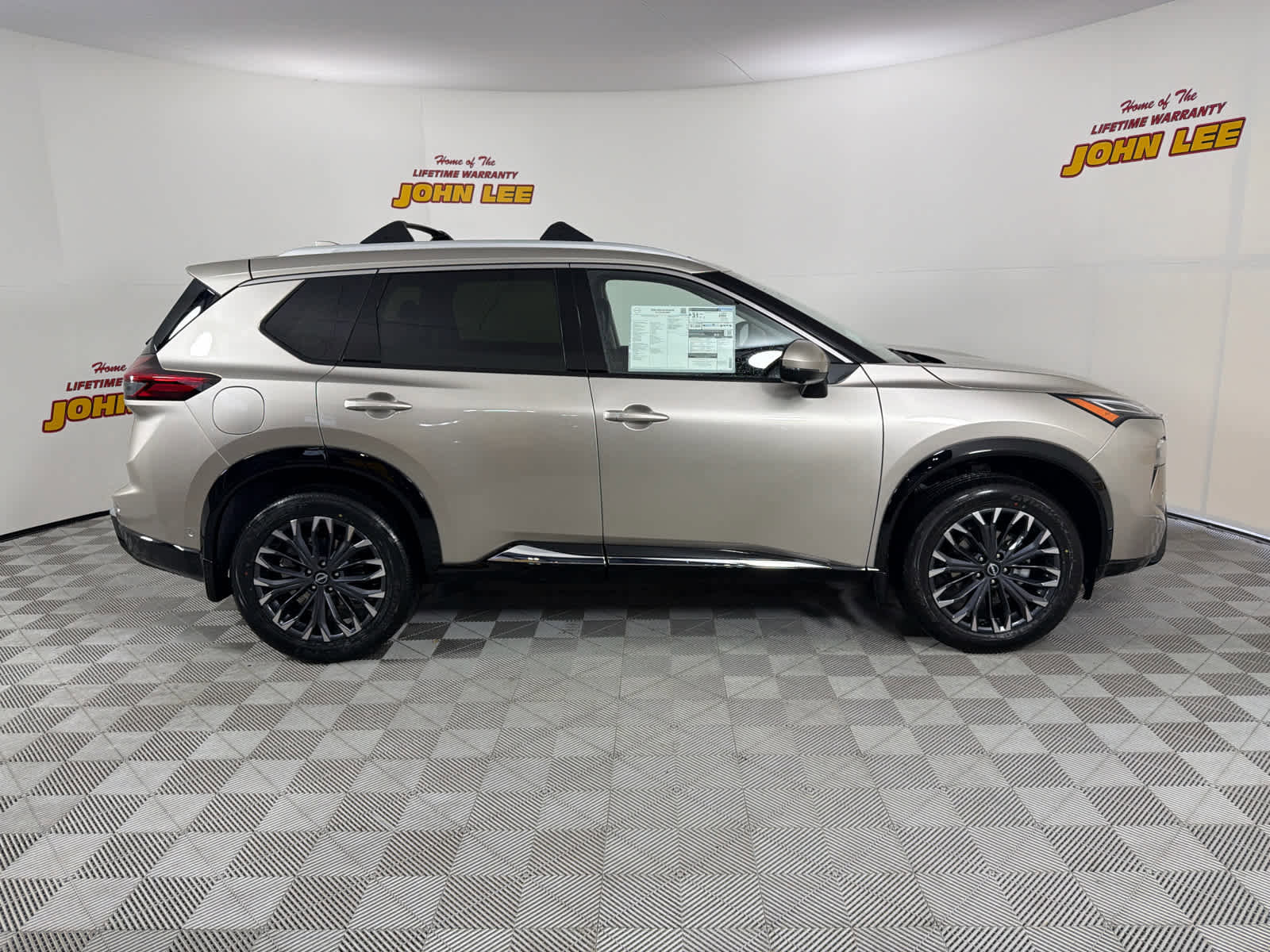 New 2026 Nissan Rogue Platinum w/ Platinum Premium Package image 7