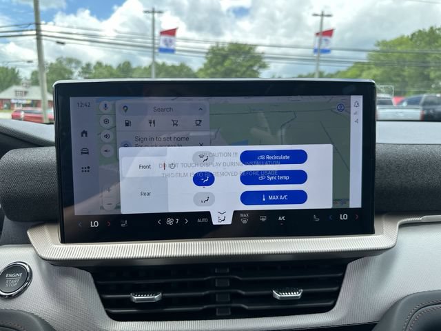 New 2026 Ford Explorer Active w/ Active Comfort Package AWD/4WD image 18