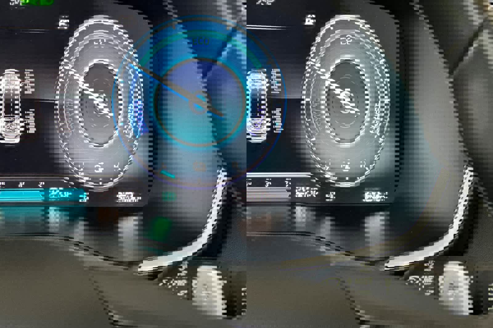 Used 2023 Hyundai Santa Fe Limited image 31