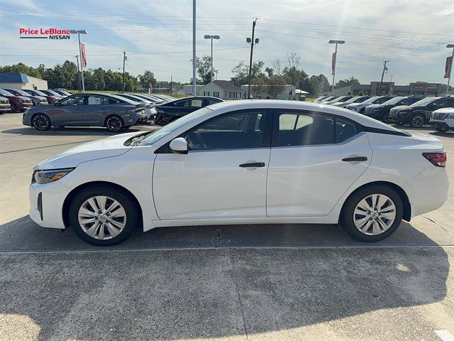 Used 2025 Nissan Sentra S FWD image 4