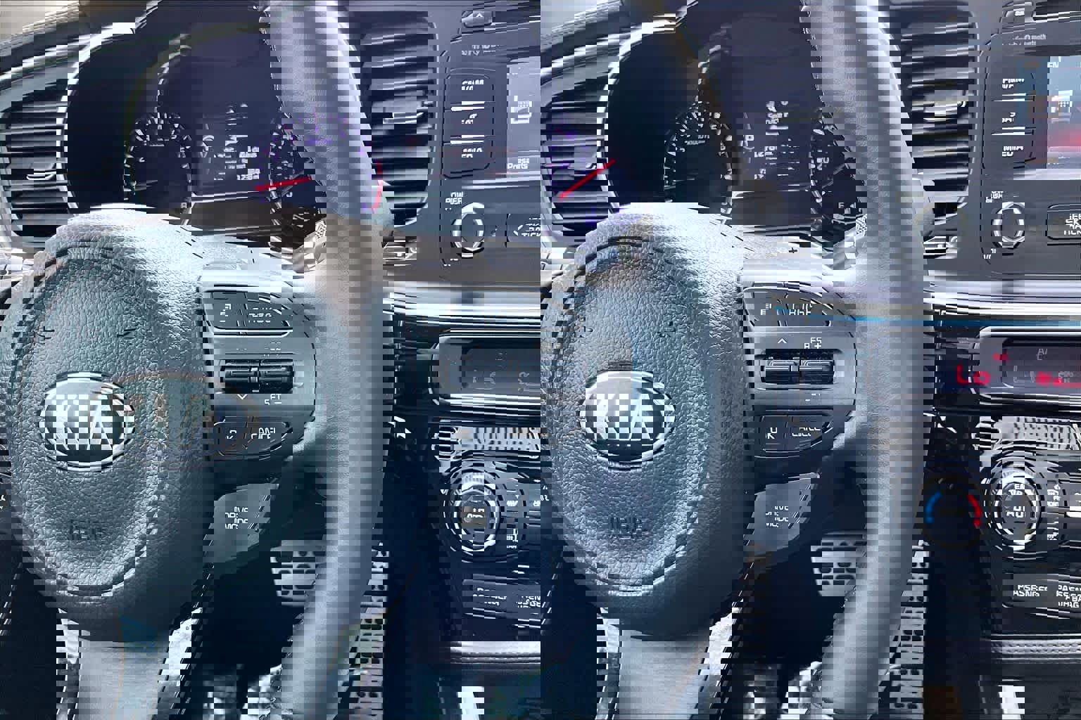 Used 2015 Kia Optima SX w/ SX Turbo Premium Package FWD image 22