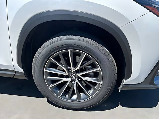 Used 2024 Lexus NX 350h AWD w/ Vision Package image 11