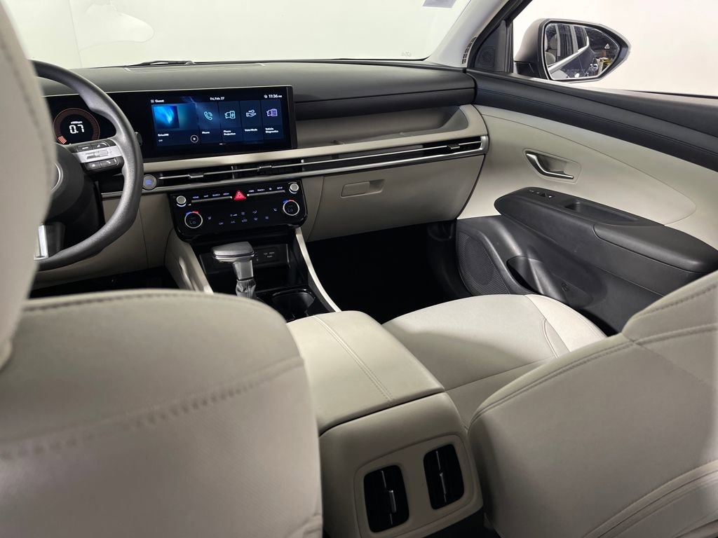 Certified 2025 Hyundai Tucson SEL image 17
