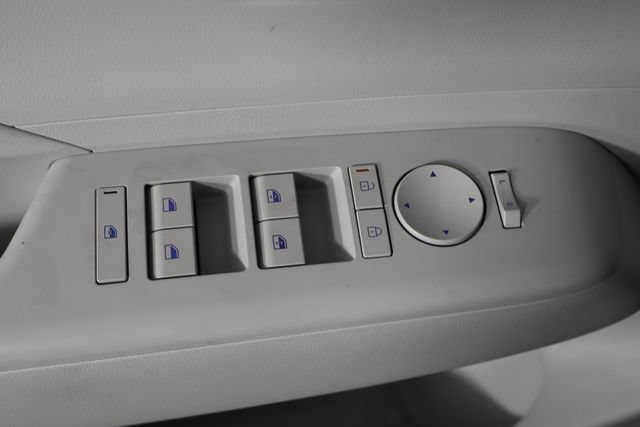Used 2026 Hyundai Kona SEL Sport FWD image 19