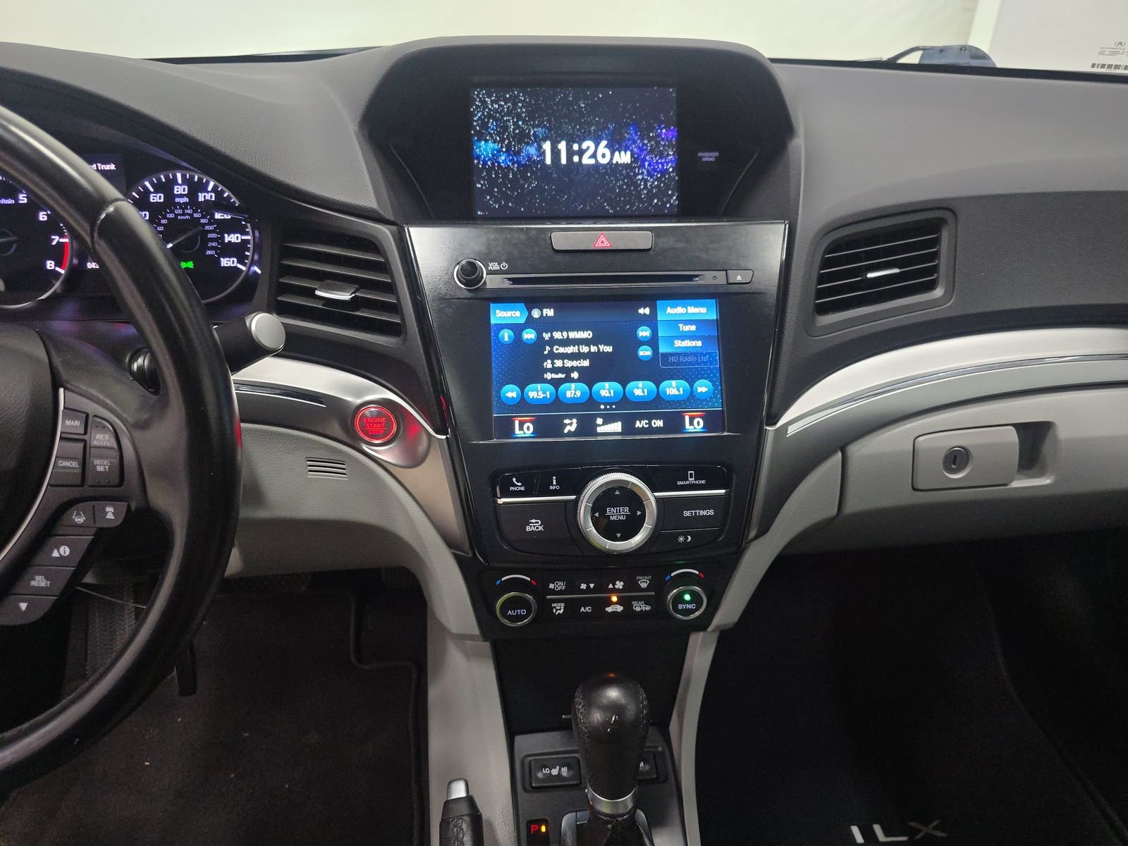 Used 2020 Acura ILX w/ Premium Package image 12