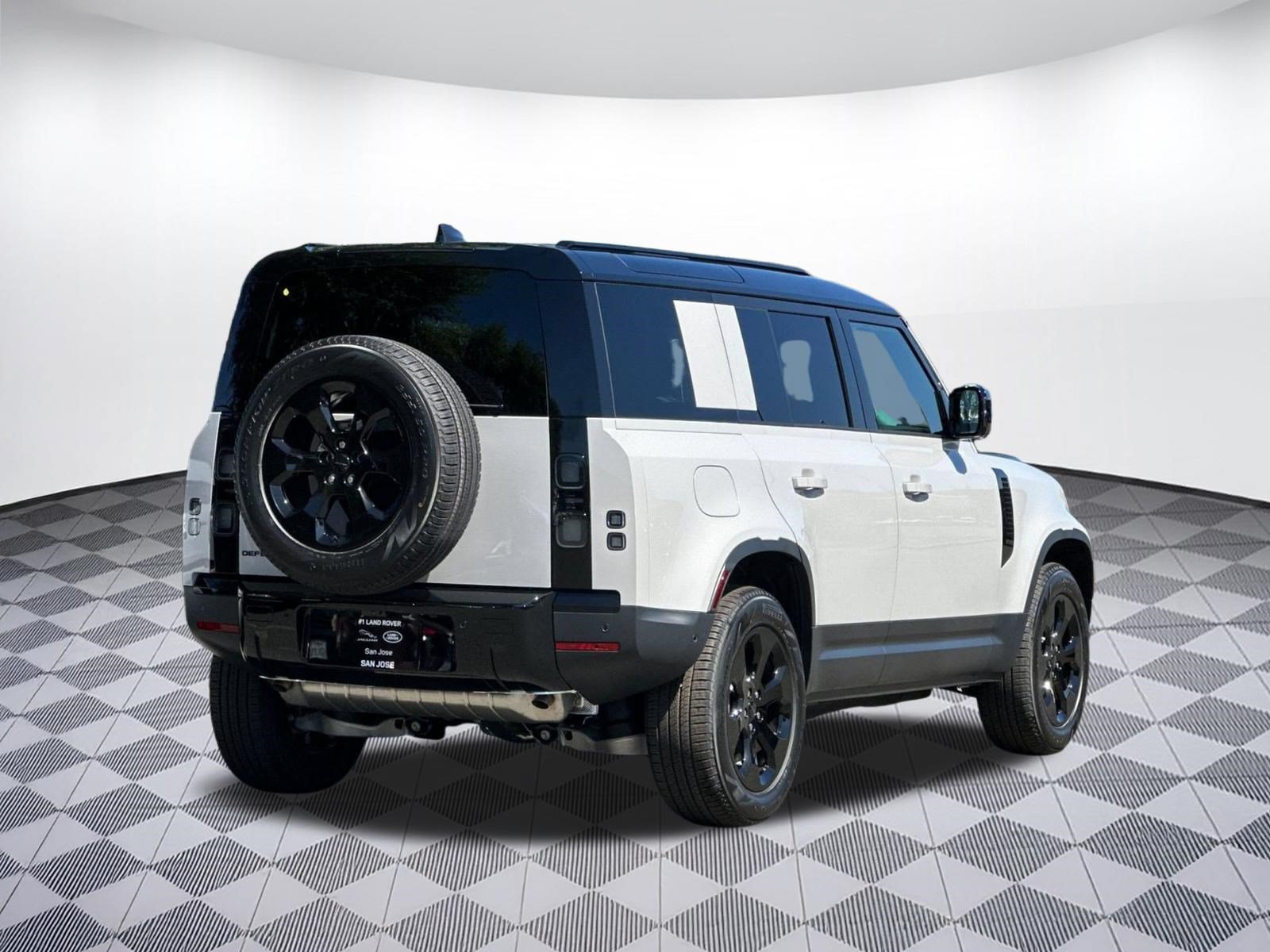 New 2026 Land Rover Defender 110 S AWD/4WD image 7