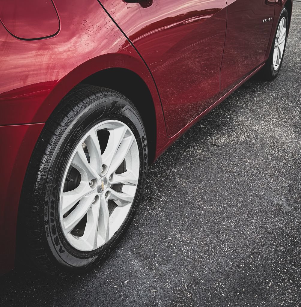Used 2018 Chevrolet Malibu LT FWD image 24