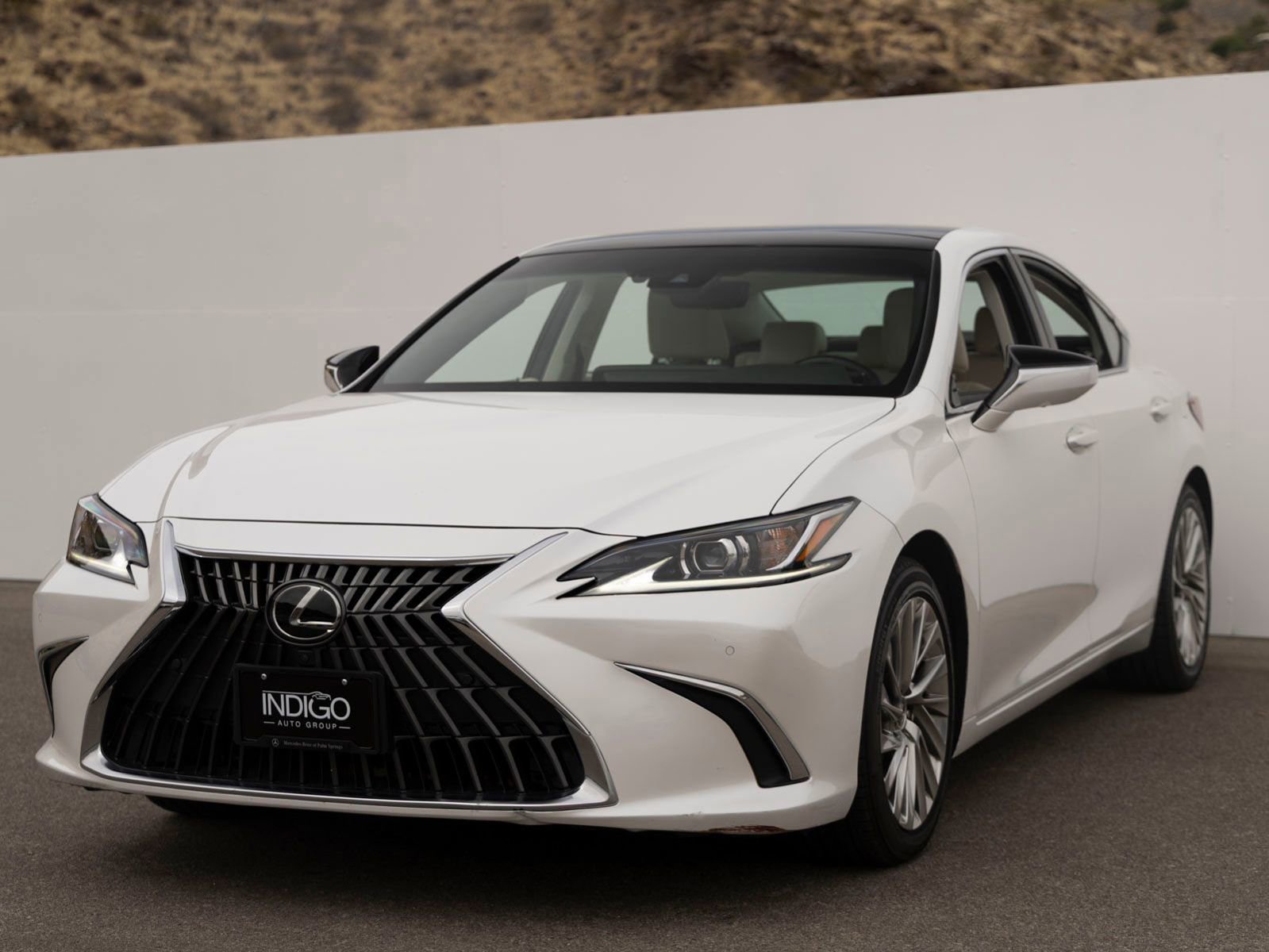 Used 2022 Lexus ES 350 w/ Accessory Package 2 FWD image 5