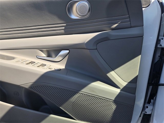 New 2025 Hyundai Elantra SEL w/ Cargo Package image 19