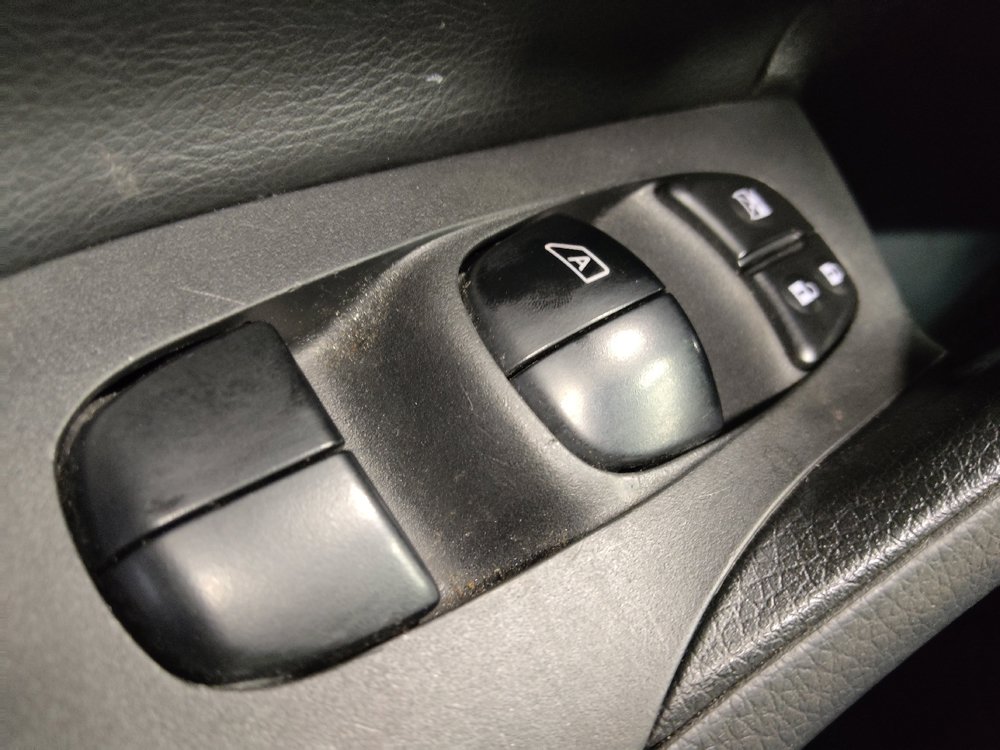 Used 2018 Nissan Altima 2.5 SR w/ SR Midnight Edition FWD image 27