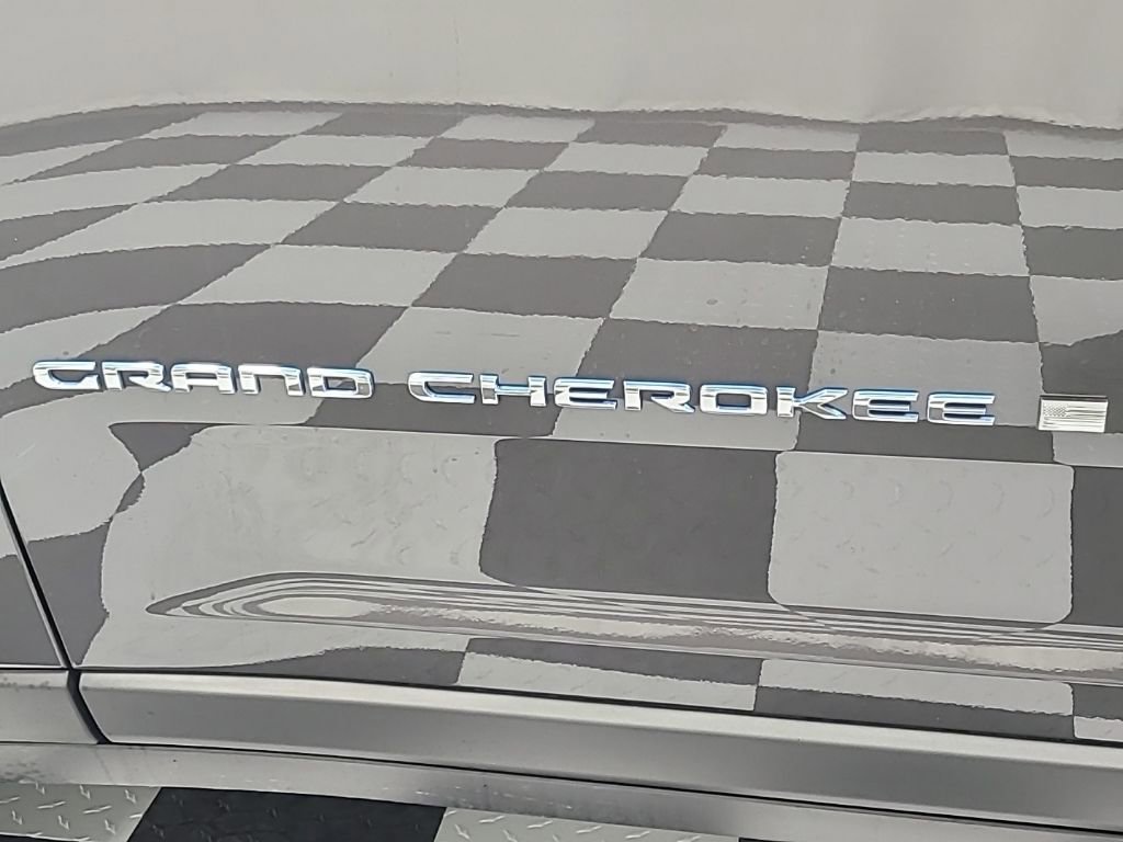 New 2023 Jeep Grand Cherokee 4WD 4xe image 41