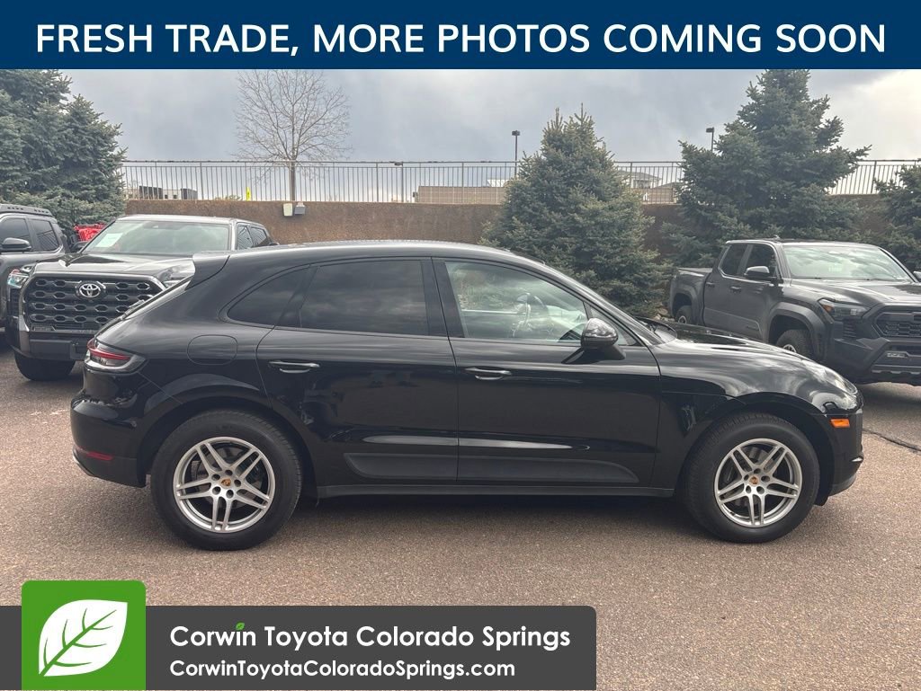 Used 2019 Porsche Macan AWD/4WD image 8