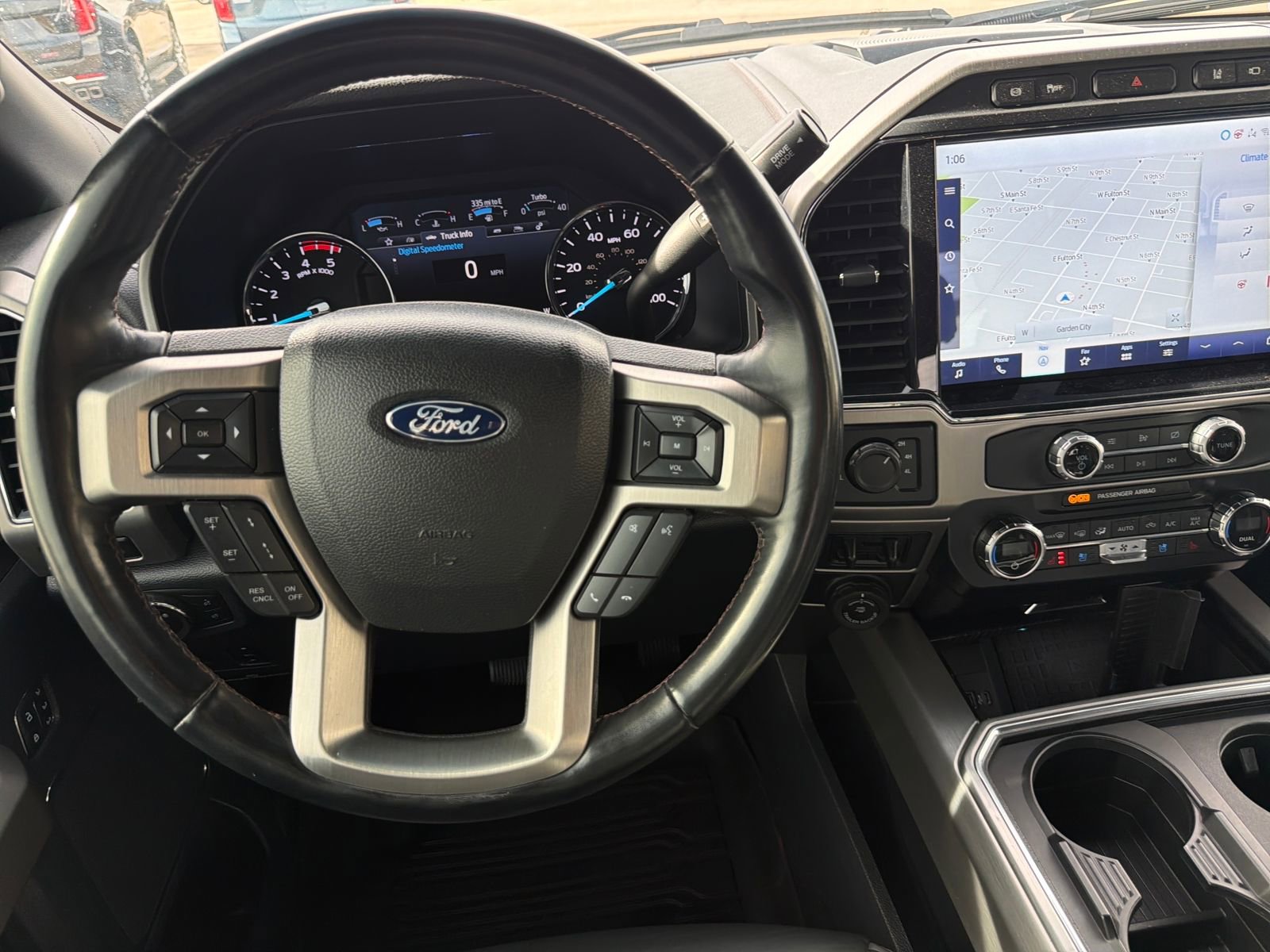Used 2022 Ford F250 Platinum AWD/4WD image 26