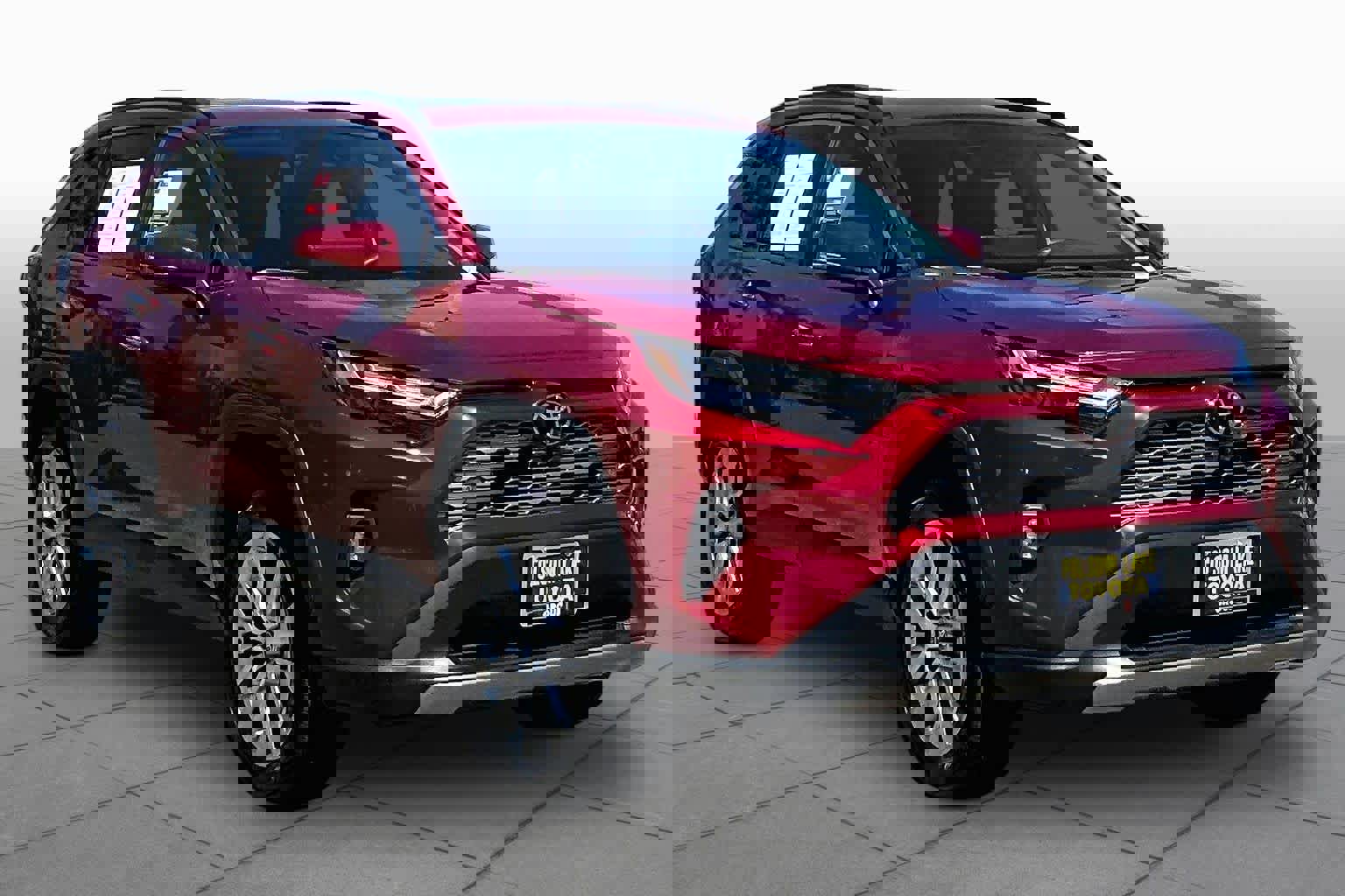 Used 2025 Toyota RAV4 Limited w/ Advanced Technology Package AWD/4WD image 2