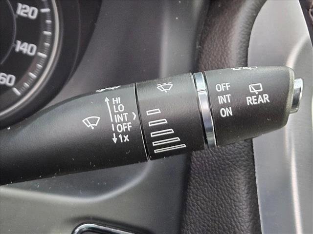 Used 2023 GMC Acadia SLT image 18