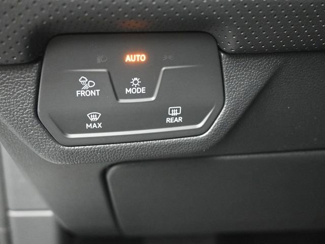 New 2026 Volkswagen Atlas Cross Sport SE image 21