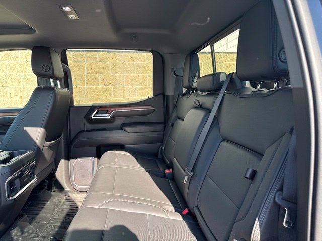 Used 2023 GMC Sierra 1500 Denali w/ Denali Reserve Package AWD/4WD image 14