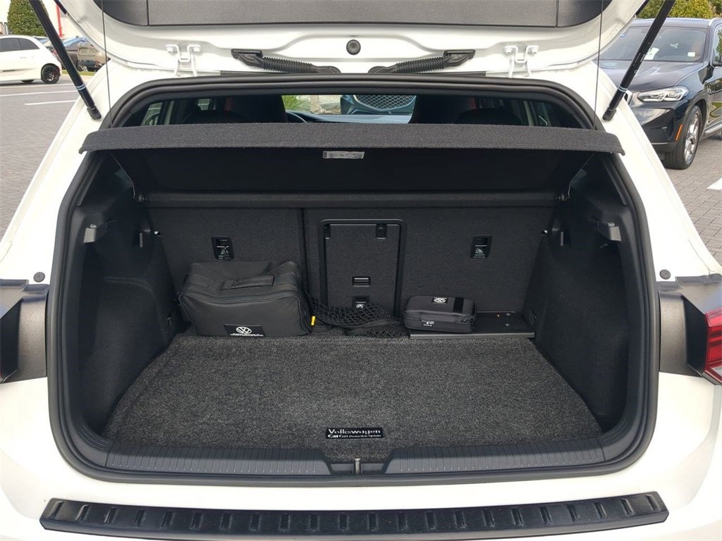 Used 2023 Volkswagen GTI Autobahn image 14