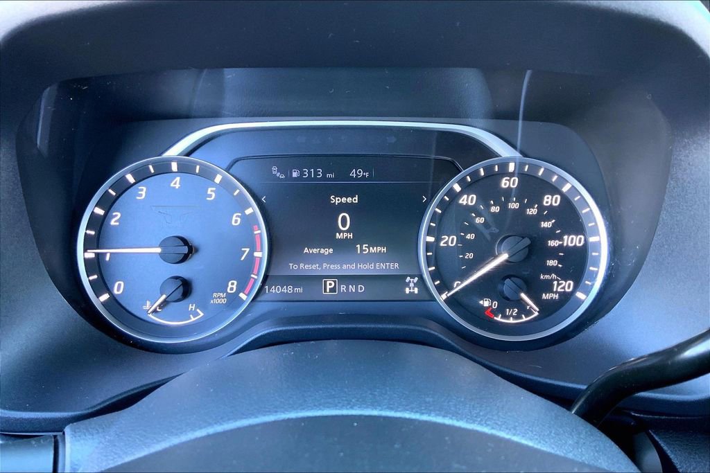 Used 2024 Nissan Titan SV w/ Accessory Utility Package image 10