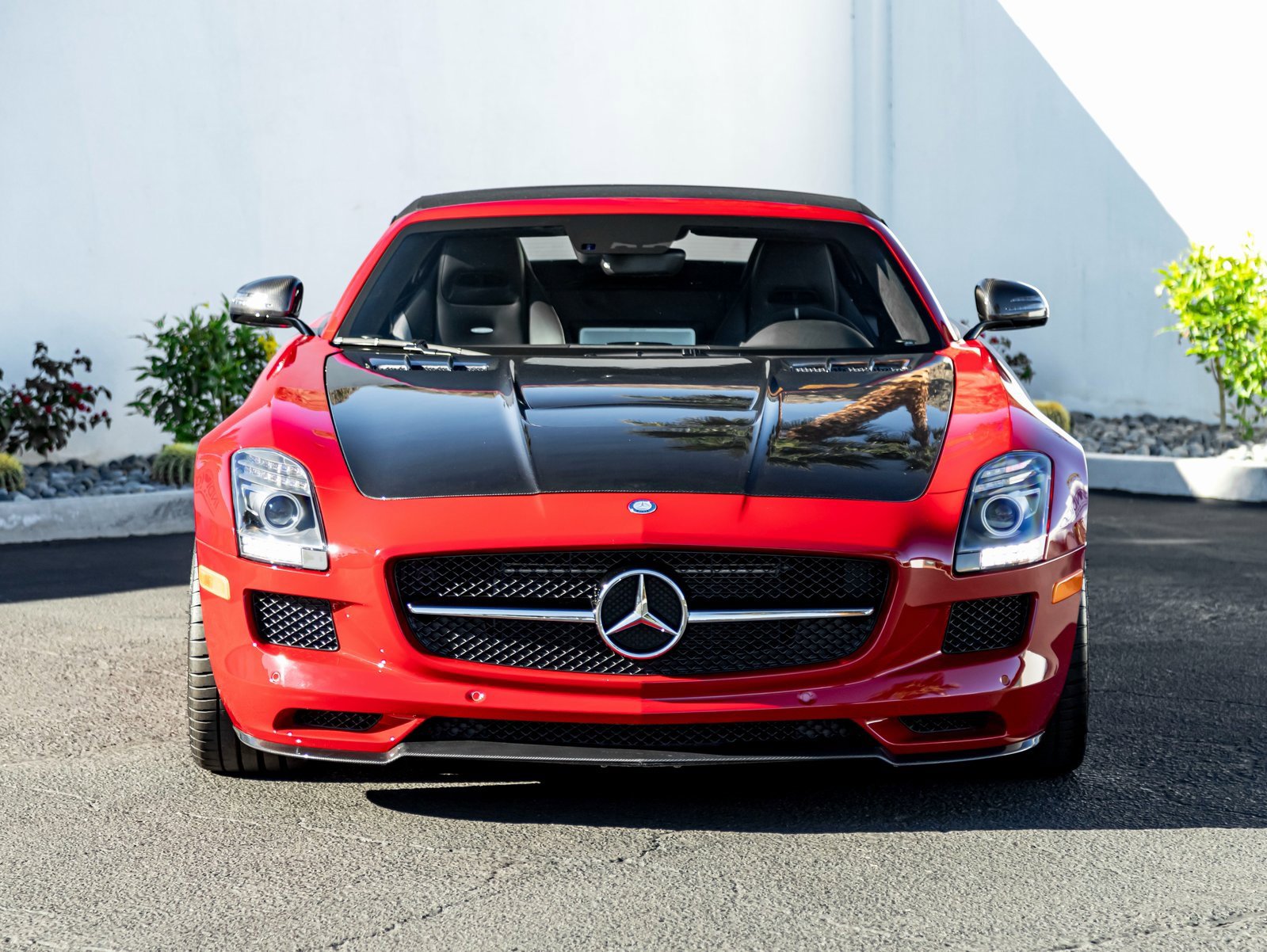 Used 2015 Mercedes-Benz SLS AMG GT Final Edition image 4