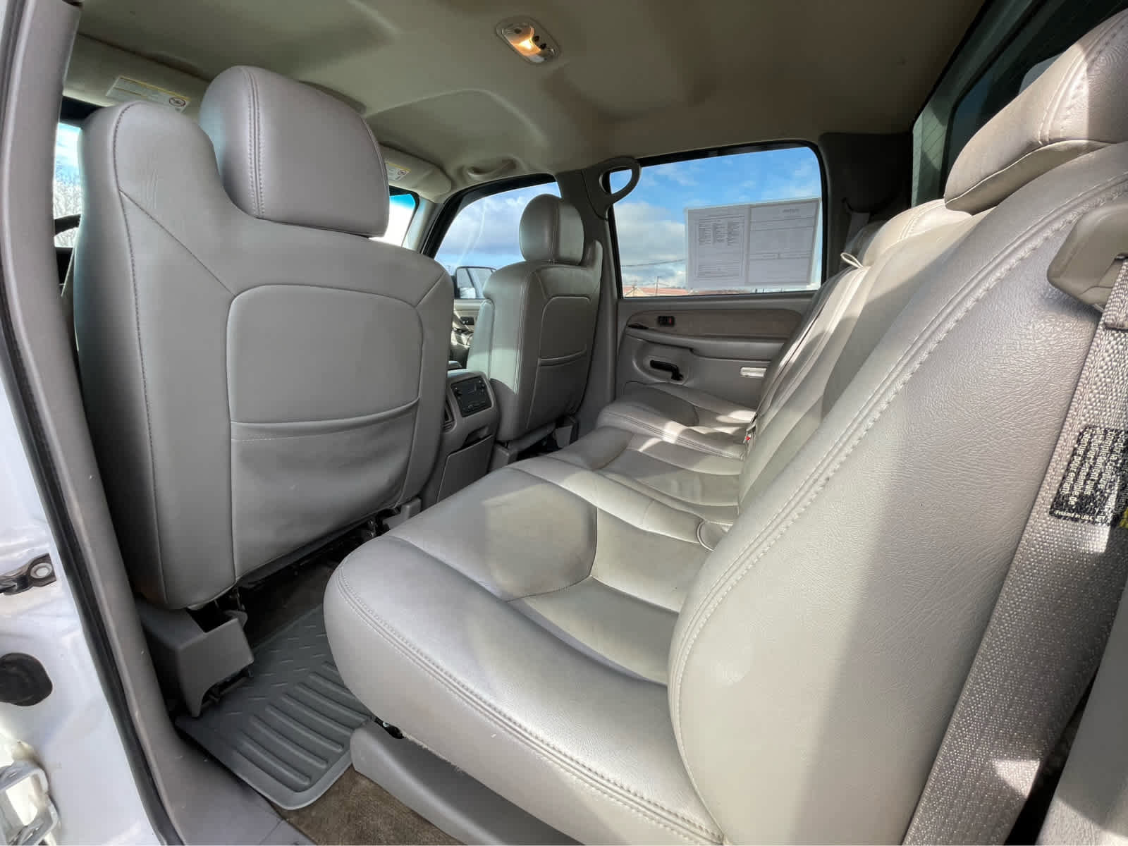 Used 2003 Chevrolet Silverado 2500 LT image 23