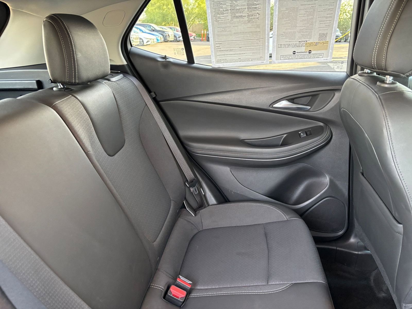 Used 2025 Buick Encore GX Preferred image 35